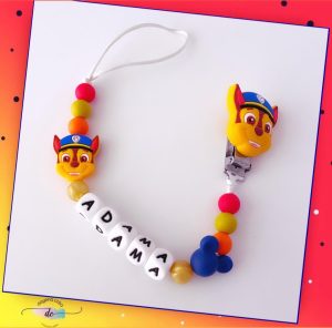 Attache tétine garçon 4