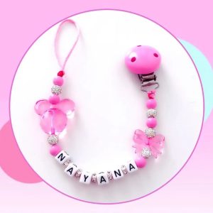 Attache tétine fille 12