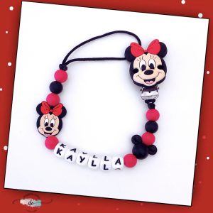 Attache tétine fille 15